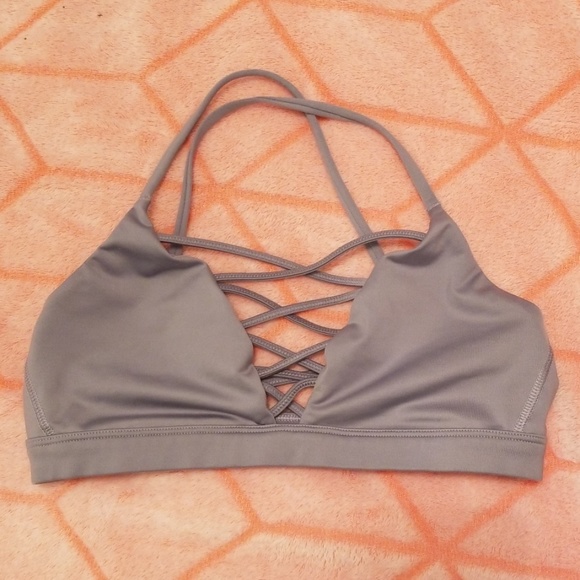 Victoria's Secret Tops - ❣Victoria's Secret Sports bra❣